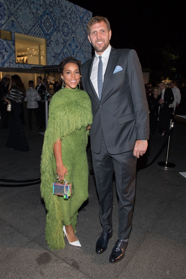 Dirk and Jessica Nowitzki (Ryan Emberley)