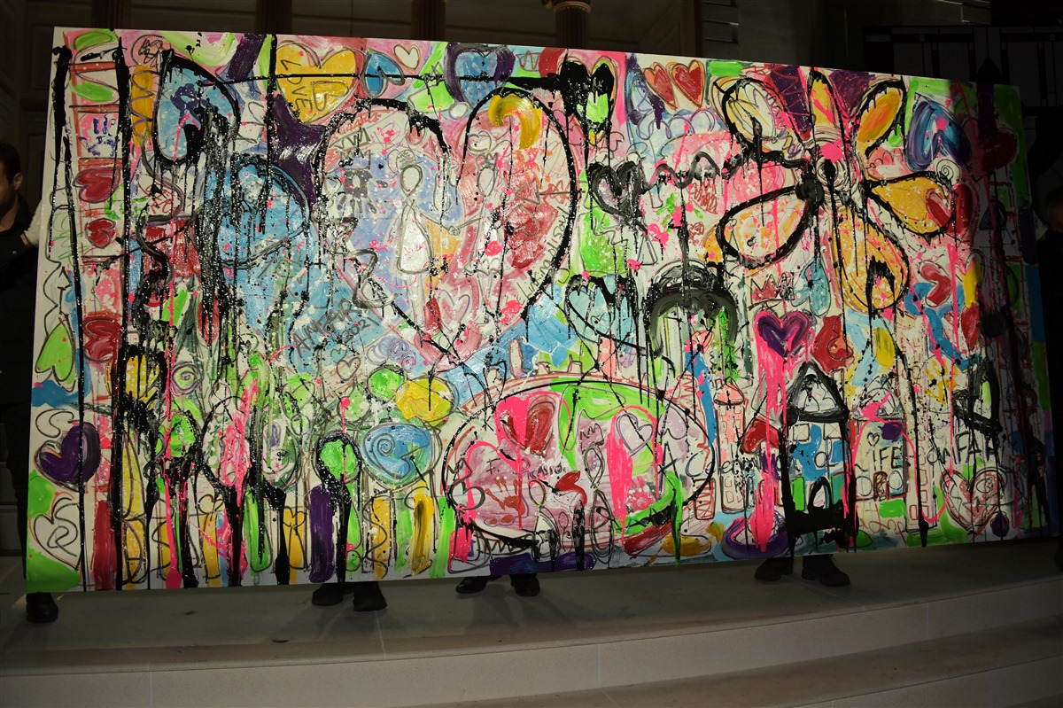 Sacha Jafri live-painting creatioin (Getty Images)