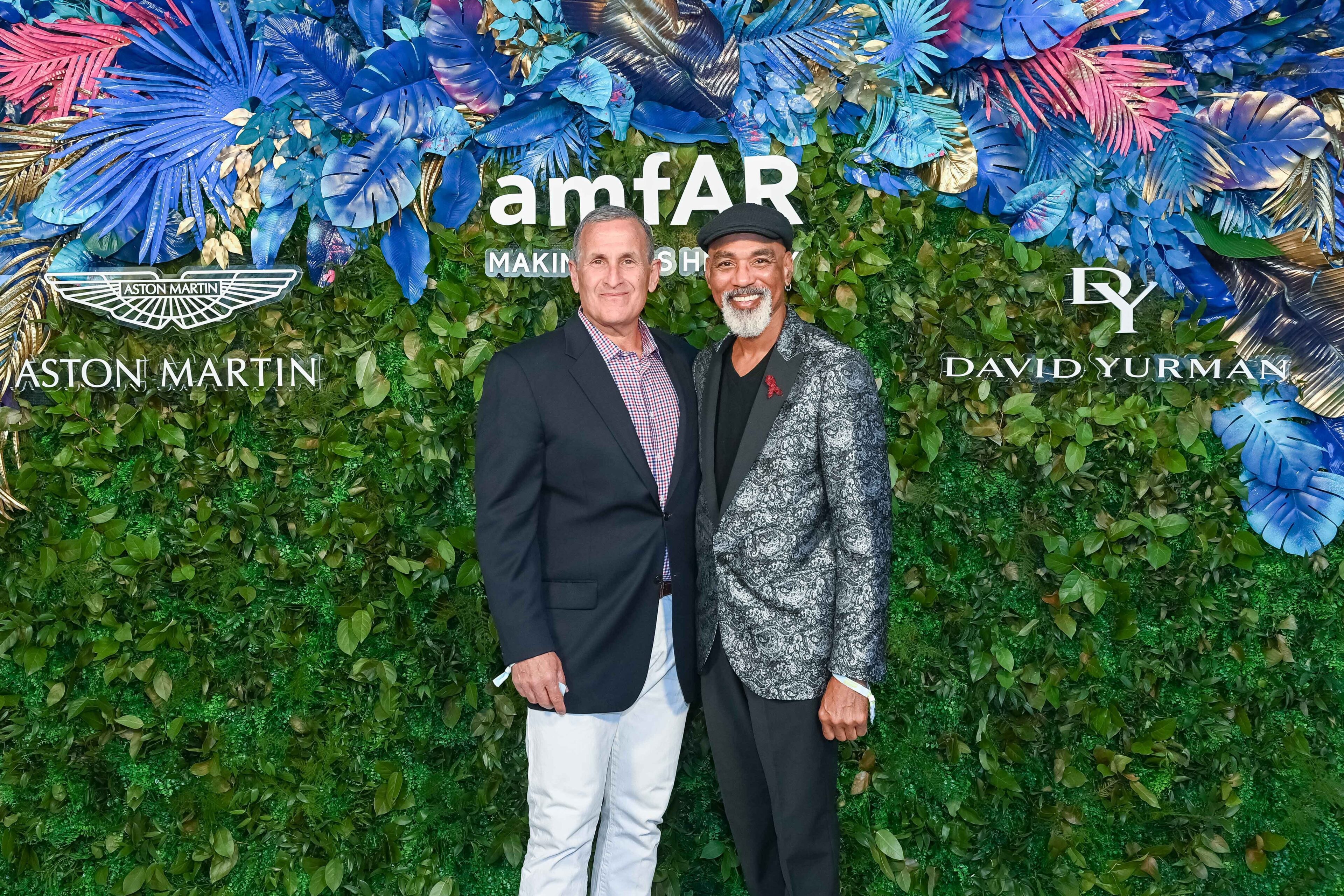 amfAR Trustees Glenn Isaacson and Phill Wilson