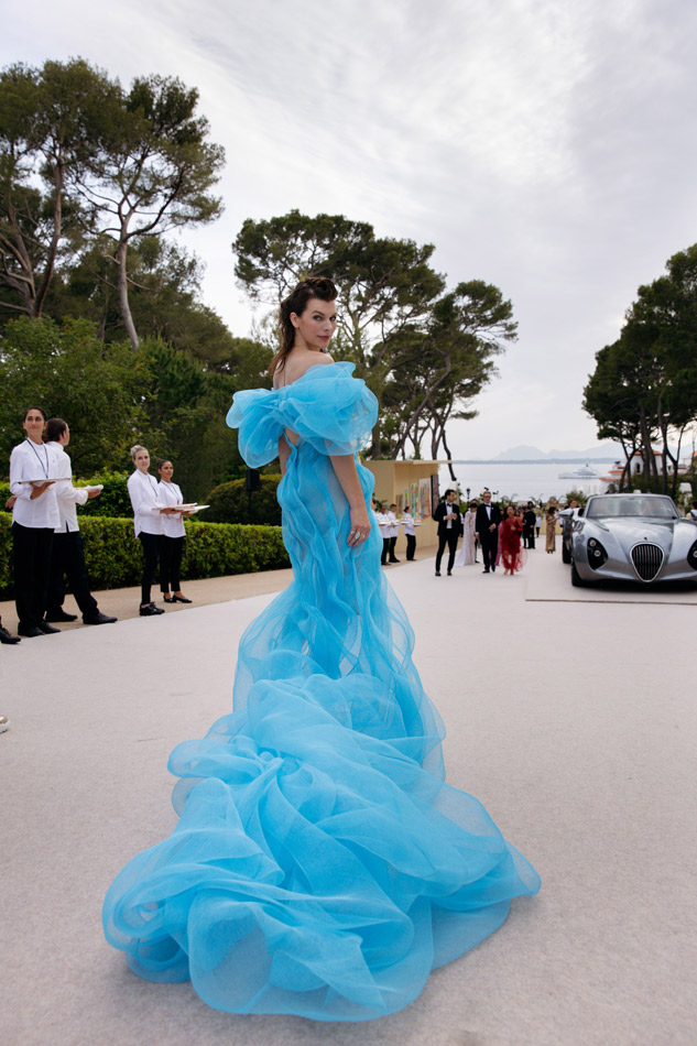 Event Chair Milla Jovovich (photo by German Larkin)