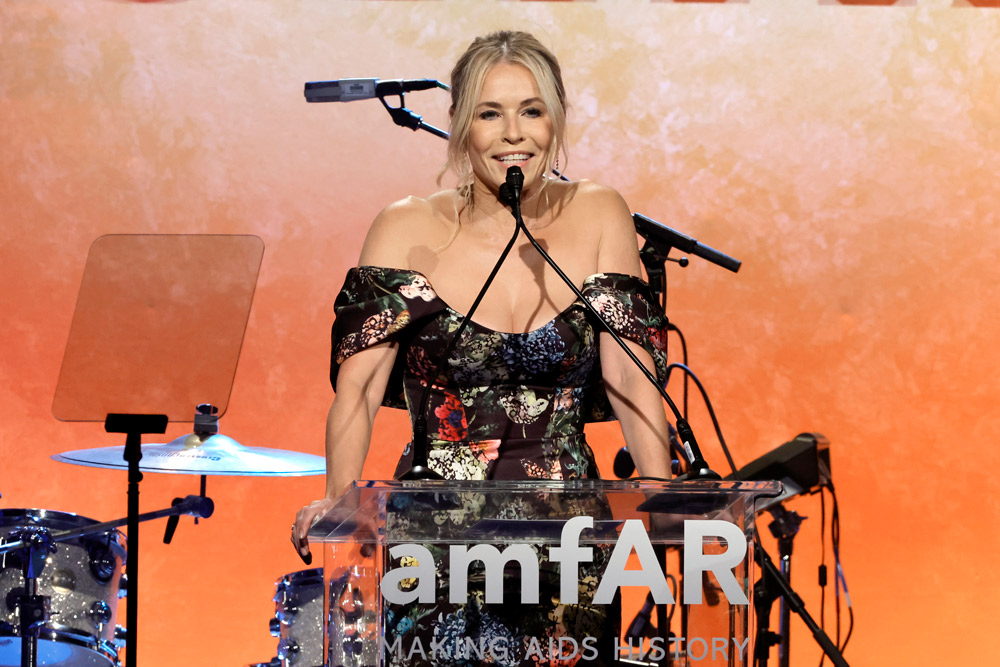 Event Chair Chelsea Handler presents onstage at the Pacific Design Center for the amfAR Gala Los Angeles 2022 (photo: Getty Images for amfAR)