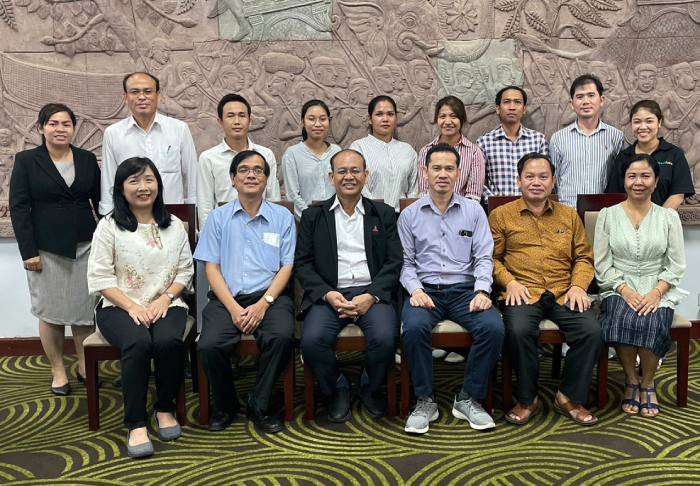 TB-SRN study initiation meeting in Kampong Cham, Cambodia, with participants from National Centre for HIV/AIDS Dermatology and STDs (NCHADS) and Kampong Cham Hospital, December 2022.
