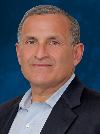 Portrait of Glenn Isaacson, amfAR board member and commercial real estate executive