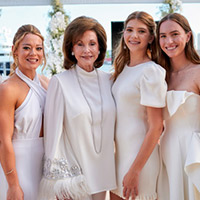 Approved photo of the Gene and Jerry Jones Family, honored by amfAR