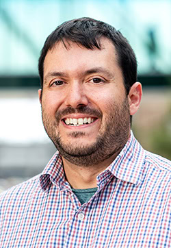 Portrait of Dr. Michael Peluso of UCSF, an HIV cure researcher (Photo: Noah Berger)