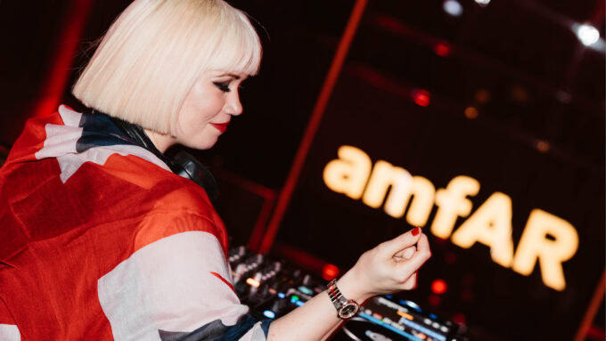 Amazonica performing at amfAR London