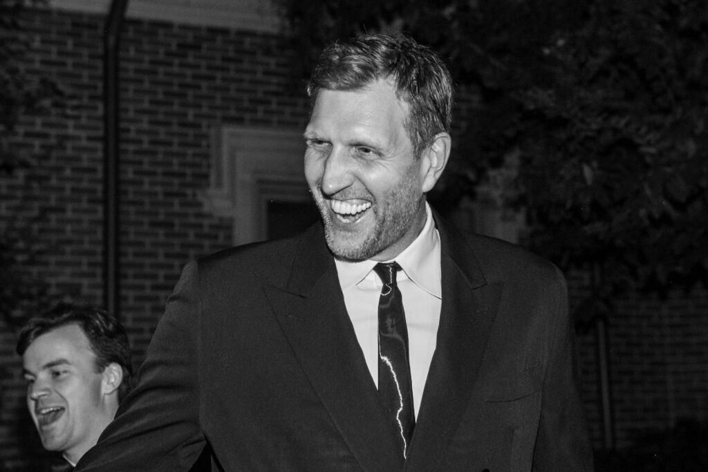 Dirk Nowitzki at the inaugural amfAR Dallas Gala 2025, where he presented the Gene and Jerry Jones Family with the Philanthropic Leadership Award.