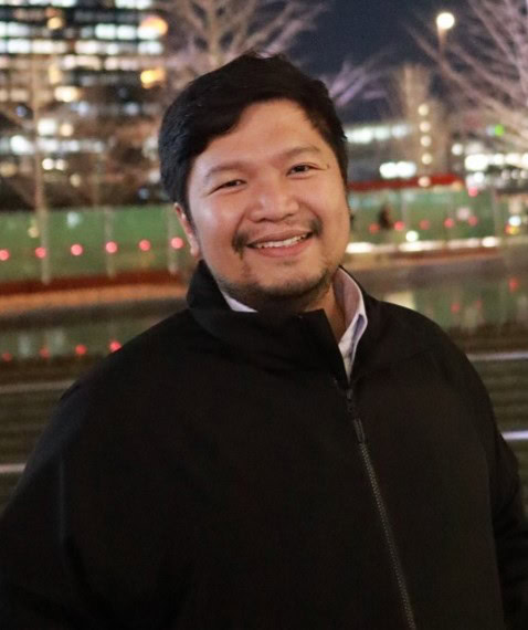 Portrait of Dr. Tim Dizon, Chief Science Research Specialist at RITM's Advanced Molecular Technologies Lab