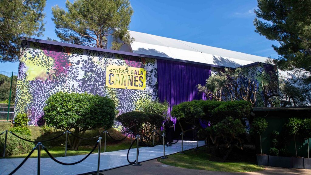 amfAR Cannes Gala enterance